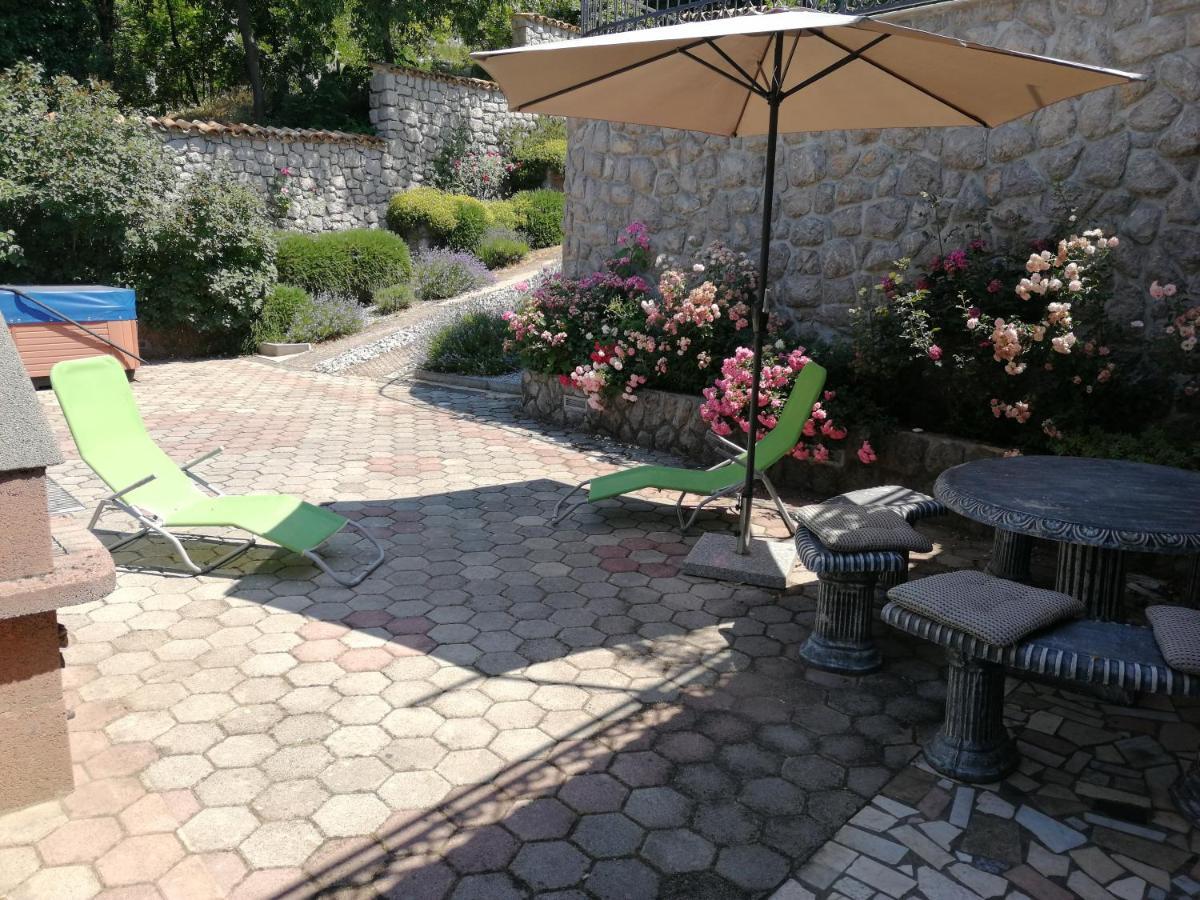 Ledenice Apartman Jurja מראה חיצוני תמונה