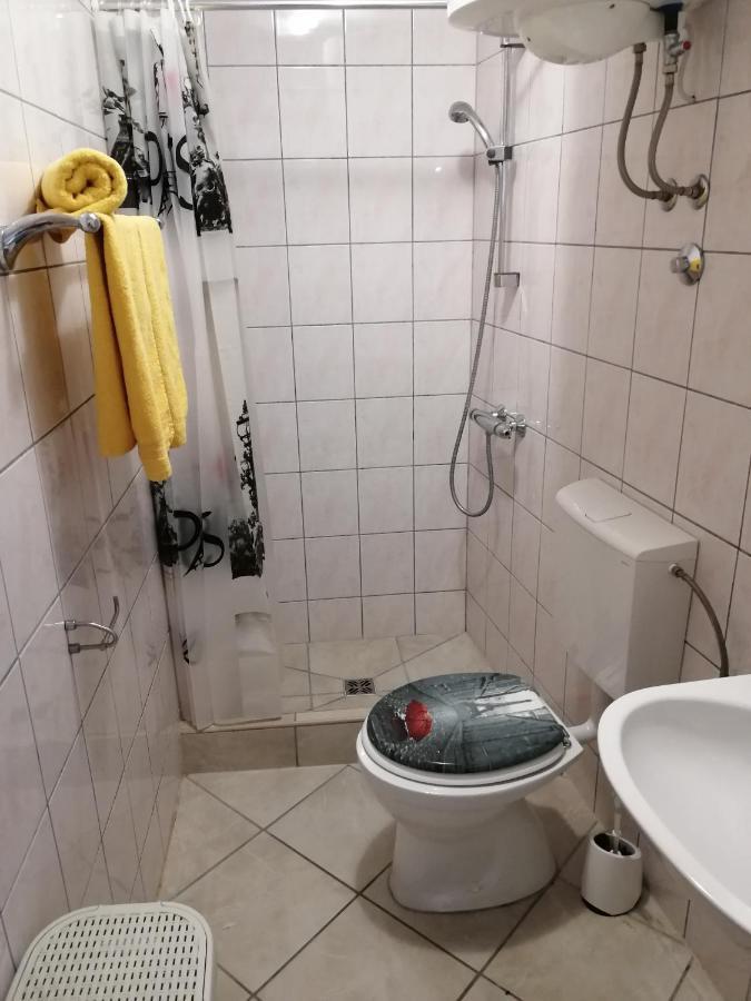 Ledenice Apartman Jurja מראה חיצוני תמונה